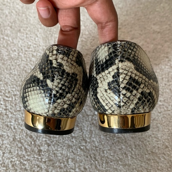 Tory Burch SnakeSkin pointed Toe Flats Size 5.5 - Picture 14 of 15